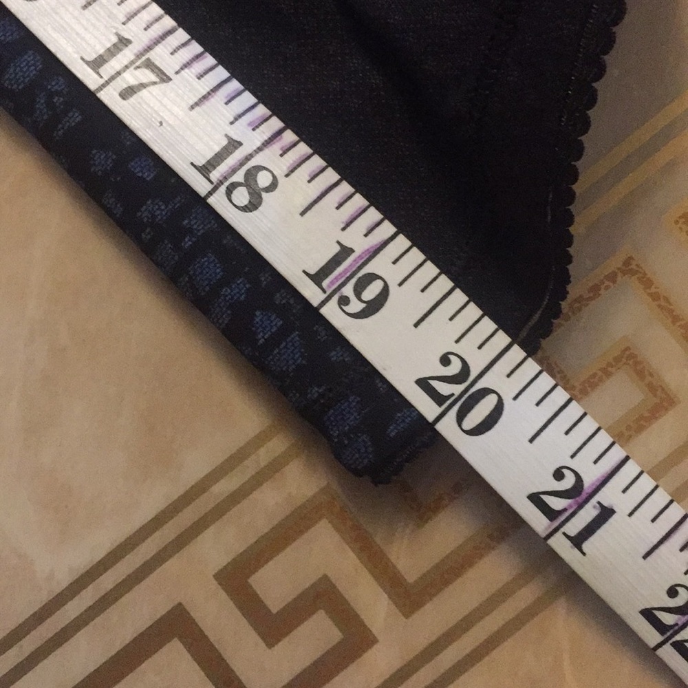 Lululemon Authentic - image 5